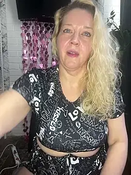 JenniferCarmen online show from 26, 2, 2026