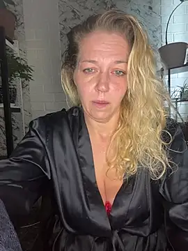 JenniferCarmen online show from 28, 7, 2026