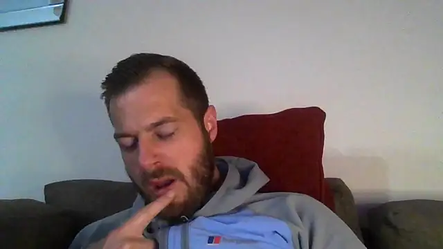 cheekycherryx online show from 18, 2, 2026