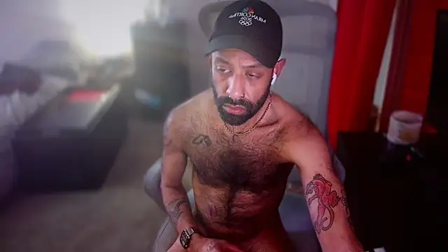 Snapshot of LilBrownPKB chatting on 12, 2, 2026 LilBrownPKB online show from 12, 2, 2026