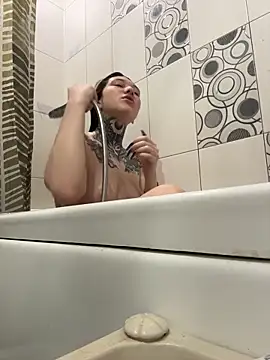 FionaMurr online show from 28, 4, 2026