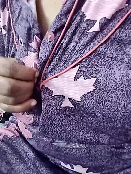 Snapshot of Ecyol chatting on 13, 5, 2026 Ecyol online show from 13, 5, 2026
