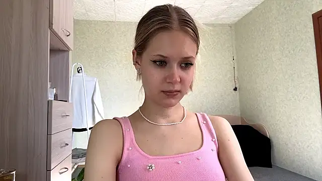 ZaidaSchwarten online show from 10, 3, 2026