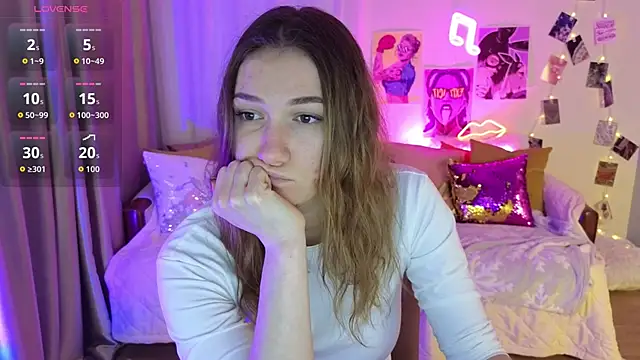 Snapshot of CarolainGilbert chatting on 3, 2, 2026 CarolainGilbert online show from 3, 2, 2026