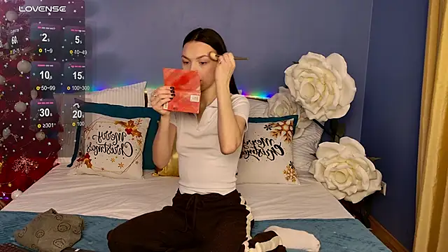 Snapshot of MaxinCarroll chatting on 13, 1, 2026 MaxinCarroll online show from 13, 1, 2026