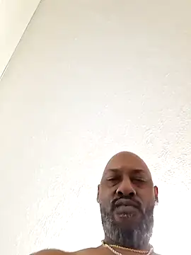 Snapshot of Rizzle9800 chatting on 14, 2, 2026 Rizzle9800 online show from 14, 2, 2026