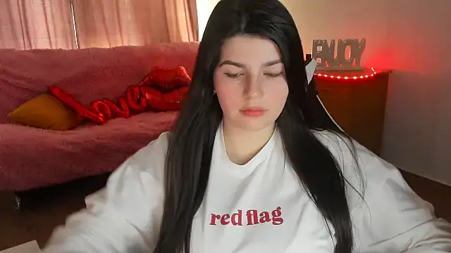 Snapshot of KisaModel chatting on 8, 6, 2026 KisaModel online show from 8, 6, 2026