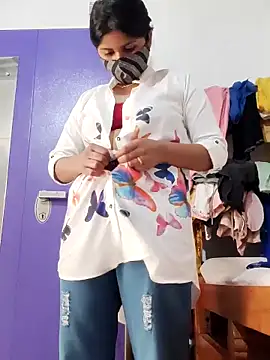 Snapshot of Cuple_masti72 chatting on 2, 4, 2026 Cuple masti72 online show from 2, 4, 2026