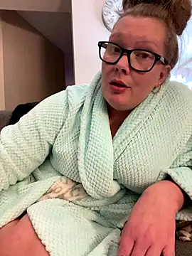 Snapshot of kissmyarch chatting on 21, 12, 2025 kissmyarch online show from 21, 12, 2025