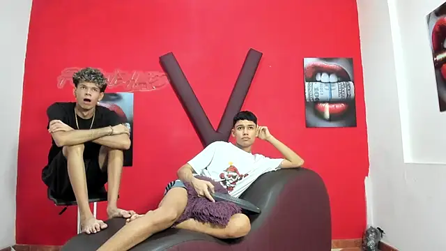 HORNY PRETTY online show from 9, 5, 2026
