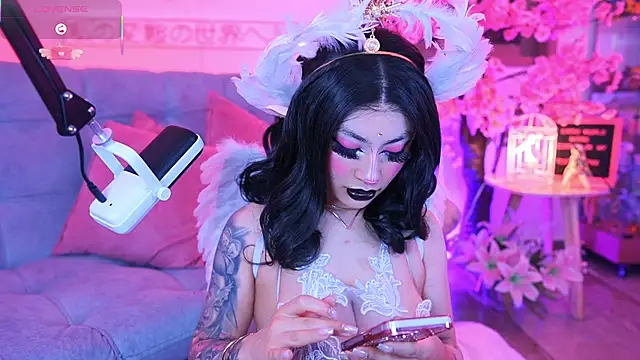 Hayami Lee online show from 12, 7, 2026