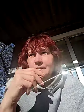 milfstress online show from 19, 4, 2026