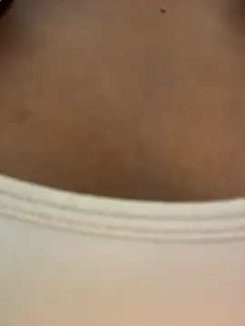 Snapshot of Valeria-escobar chatting on 17, 7, 2026 Valeria-escobar online show from 17, 7, 2026