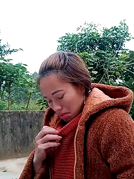 little-effy online show from 13, 1, 2026