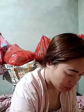 little-effy online show from 30, 3, 2026