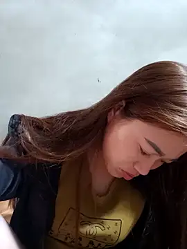 little-effy online show from 3, 4, 2026