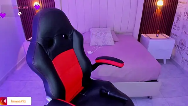 BRIANA Z online show from 15, 4, 2026