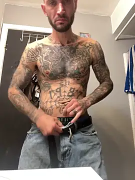 kingNQueen1211 online show from 6, 6, 2026