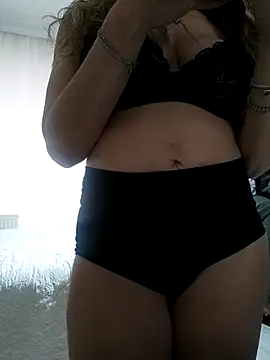 NovaMia online show from 18, 2, 2026