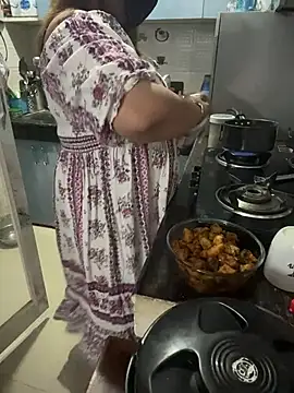 butterflyslay online show from 20, 4, 2026