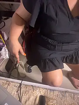 butterflyslay online show from 21, 4, 2026