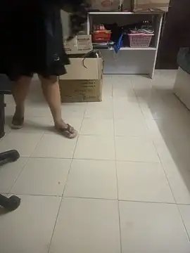 butterflyslay online show from 27, 4, 2026