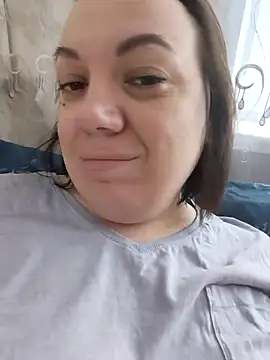 Snapshot of LimonLoveqw chatting on 8, 3, 2026 LimonLoveqw online show from 8, 3, 2026