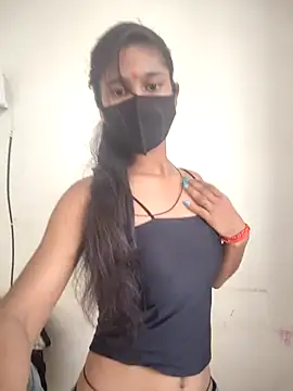 Snapshot of jaanvi-Rani chatting on 18, 5, 2026 jaanvi-Rani online show from 18, 5, 2026