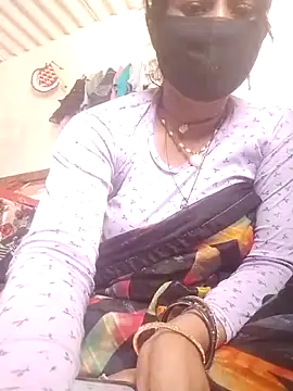 Snapshot of Aaisha_01 chatting on 29, 4, 2026 Aaisha 01 online show from 29, 4, 2026
