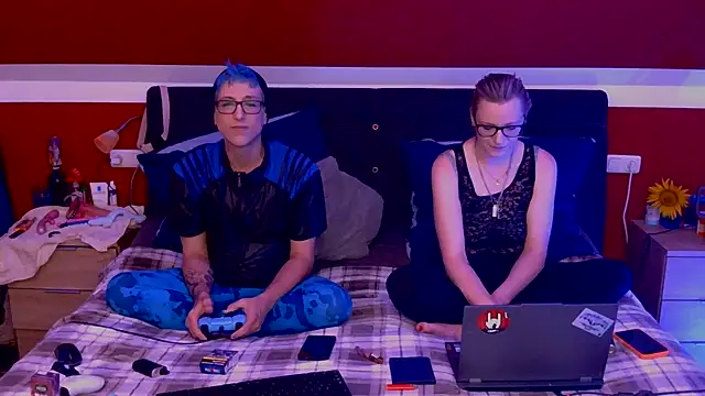 AskAveryAnything online show from 21, 7, 2026