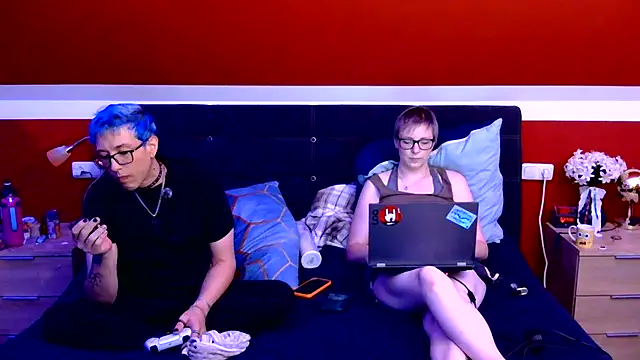 AskAveryAnything online show from 30, 7, 2026