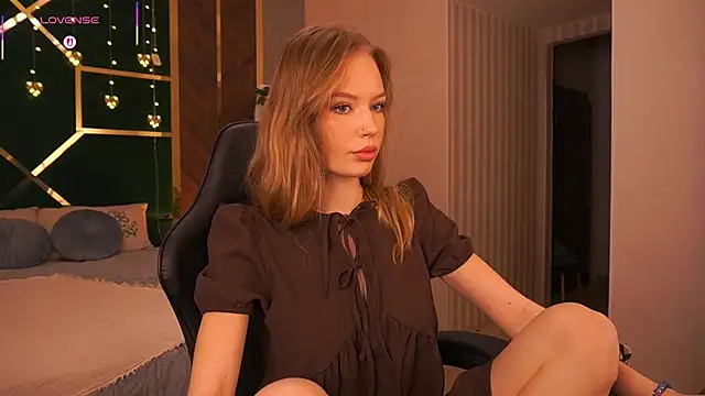 MollyyMayy online show from 23, 2, 2026