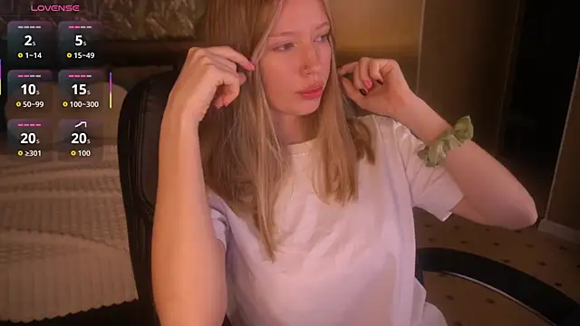 MollyyMayy online show from 26, 7, 2026