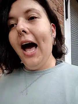 Snapshot of Divine_Pouvoir chatting on 19, 2, 2026 Divine Pouvoir online show from 19, 2, 2026