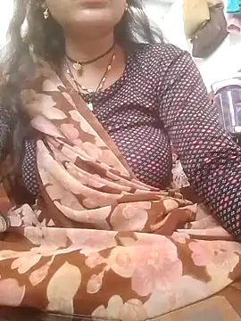 Snapshot of Sweet_Couple_01 chatting on 23, 6, 2026 Sweet Couple 01 online show from 23, 6, 2026