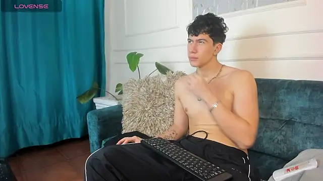 Criss Adams online show from 13, 3, 2026