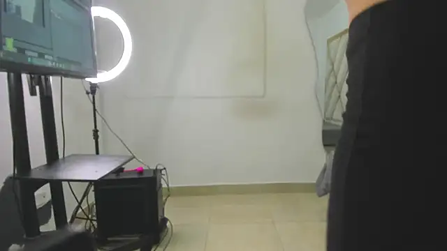 Selenaasm online show from 26, 4, 2026