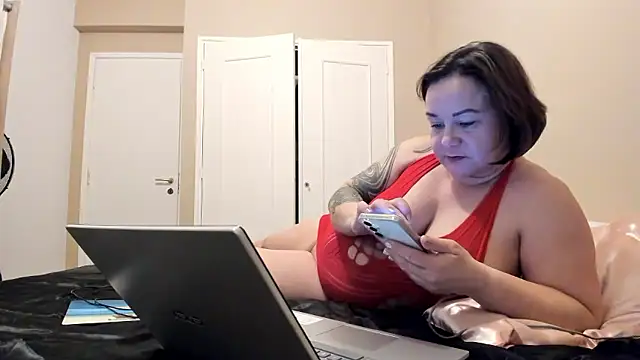 tantriquegirl06 online show from 6, 1, 2026