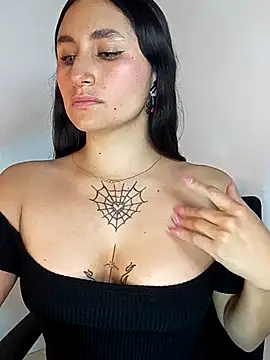 Akane hot  online show from 15, 2, 2026