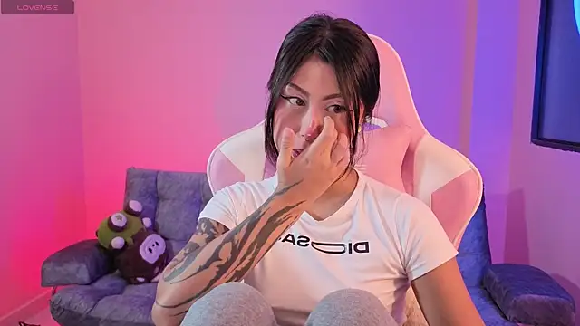 sharonbone online show from 23, 12, 2025