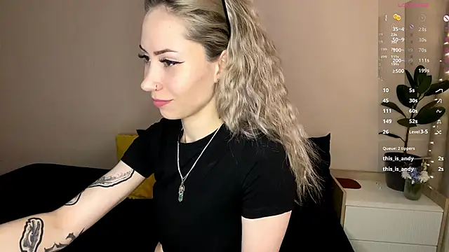 sun under skyy online show from 20, 2, 2026