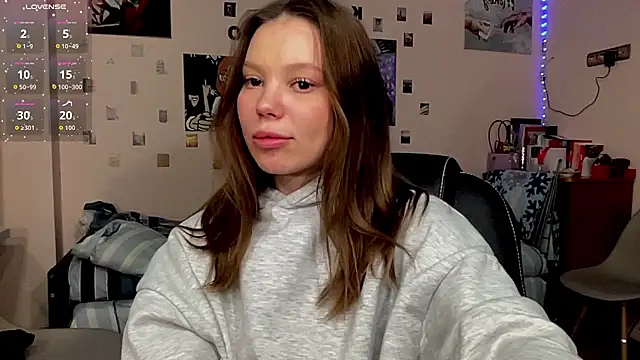 Snapshot of Cara_Sweet1 chatting on 8, 2, 2026 Cara Sweet1 online show from 8, 2, 2026