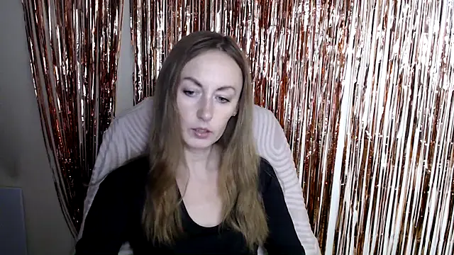 LiaSeass  online show from 28, 7, 2026