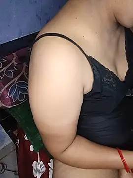 Snapshot of Desi_bhabhi299 chatting on 4, 7, 2026 Desi bhabhi299 online show from 4, 7, 2026