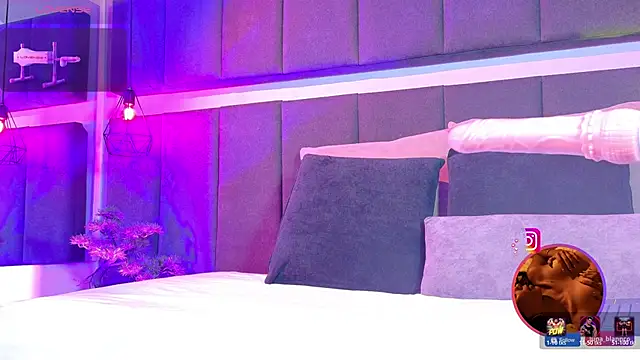 luna blannco online show from 24, 3, 2026