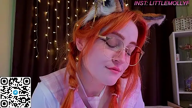LittleFoxHole online show from 5, 7, 2026