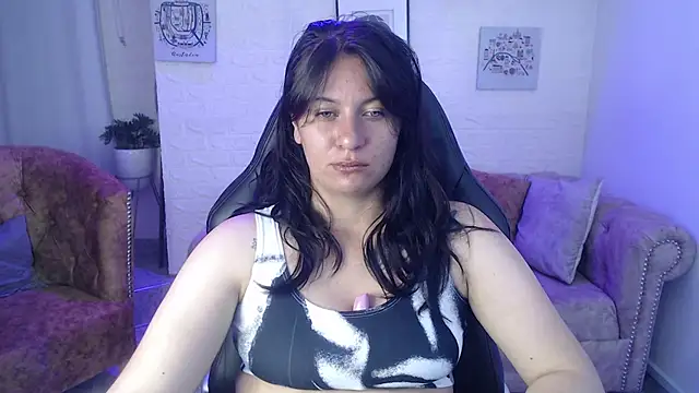 Snapshot of amanda_rousee chatting on 9, 6, 2026 amanda rousee online show from 9, 6, 2026