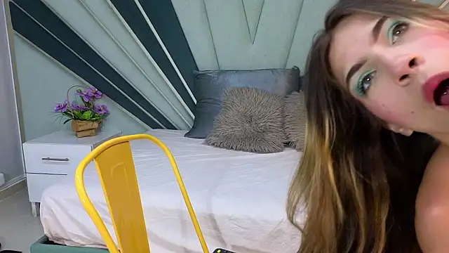 Snapshot of DulceeEsmeralda chatting on 16, 3, 2026 DulceeEsmeralda online show from 16, 3, 2026