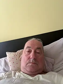 csikar online show from 14, 4, 2026