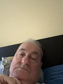 csikar online show from 27, 4, 2026